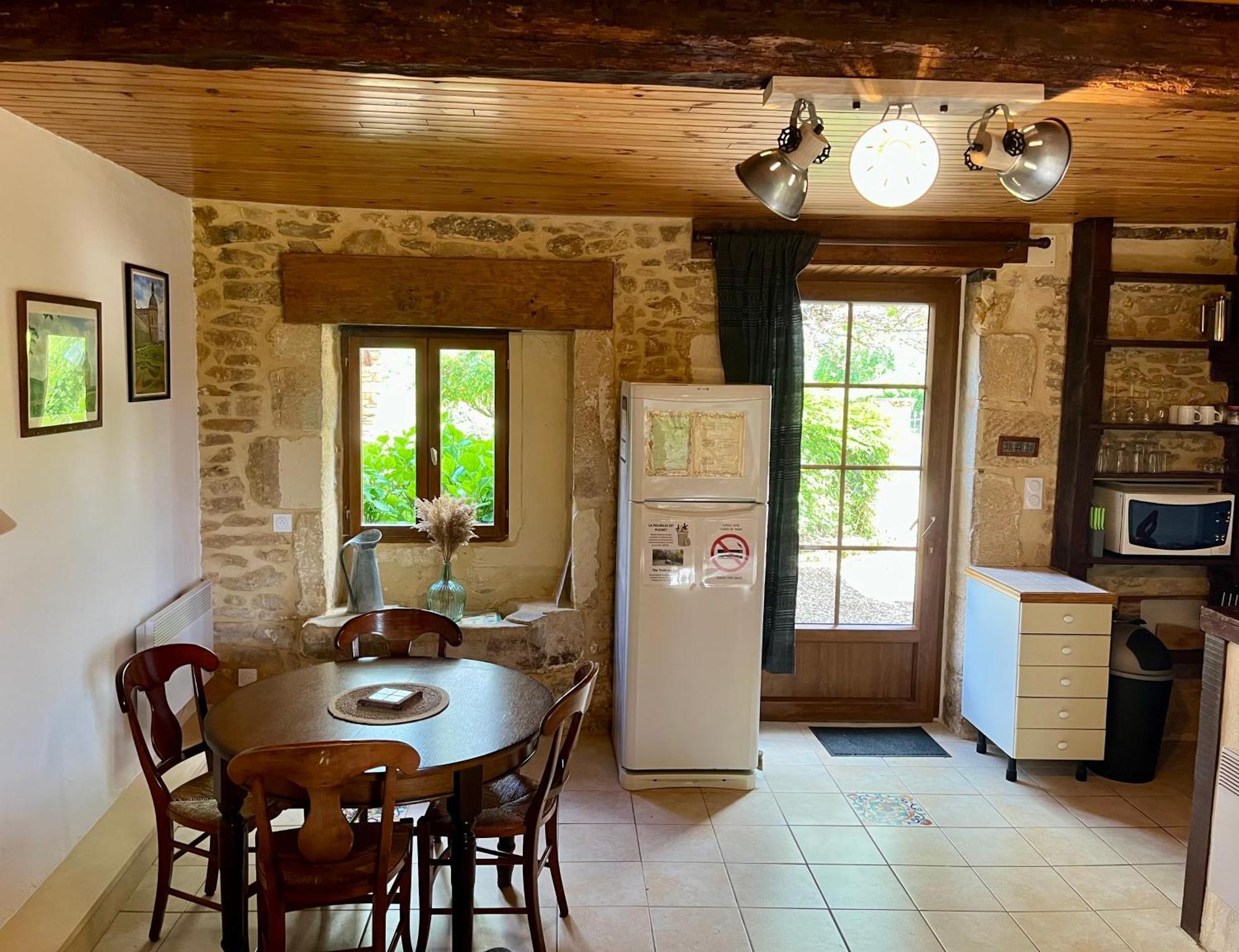 La Vieille Ferme: superbe complexe de 3 gîtes en pierre avec Piscine au coeur du Périgord Noir Saint-Genies Exterior foto